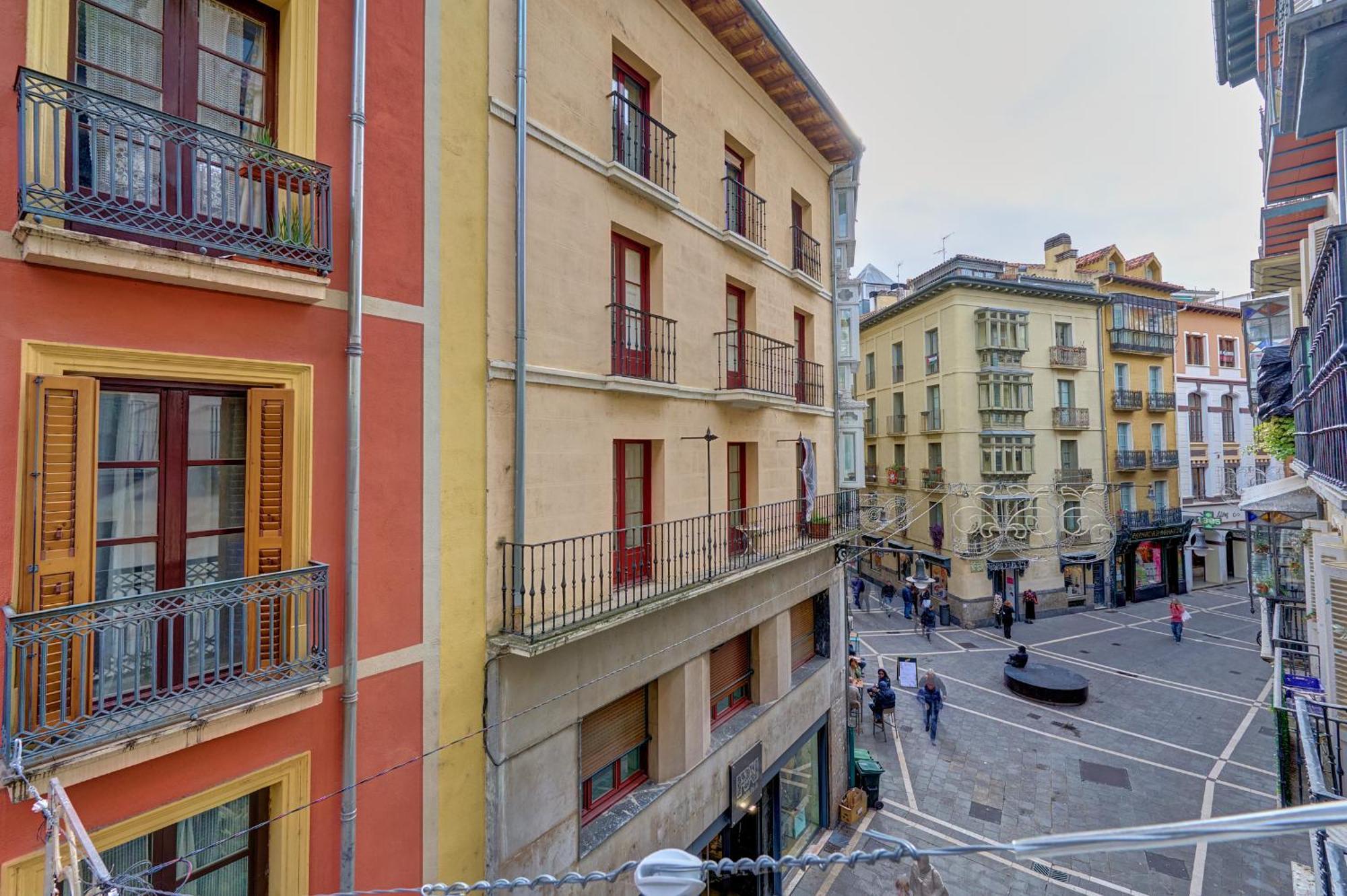 Heart Of Pamplona Apartments IV By Clabao Exterior foto